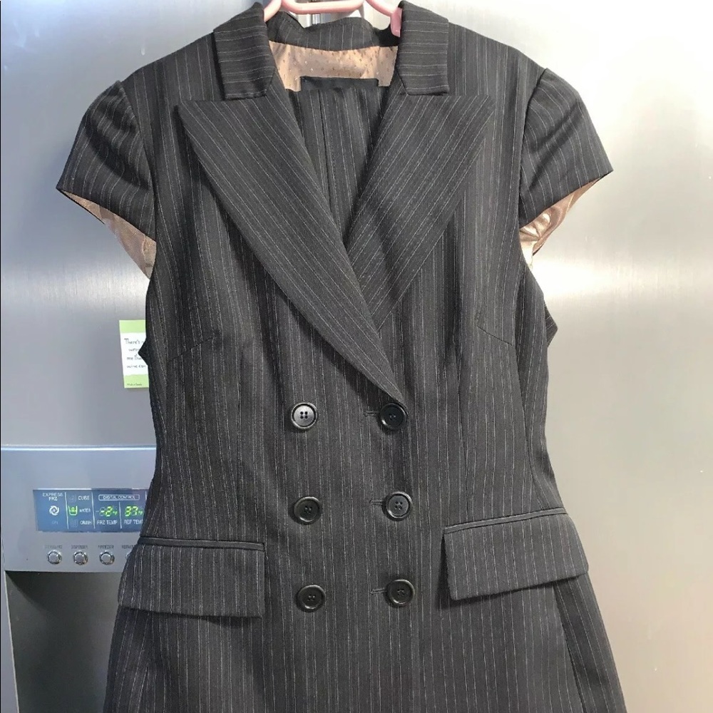 BCBG Max Azria Womens Behati Pinstripe Suit Size 4